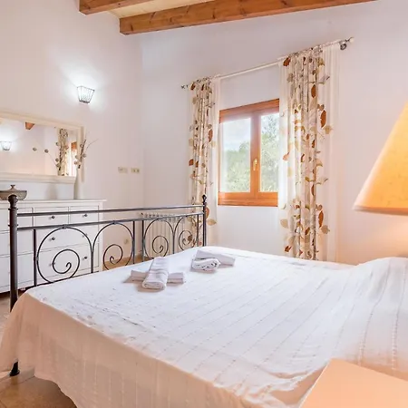 Holiday home Mit Privatpool Fuer 6 Personen Ca 226 Qm In San Lorenzo De Cardessar, Mallorca Suedostkueste Von Mallorca
