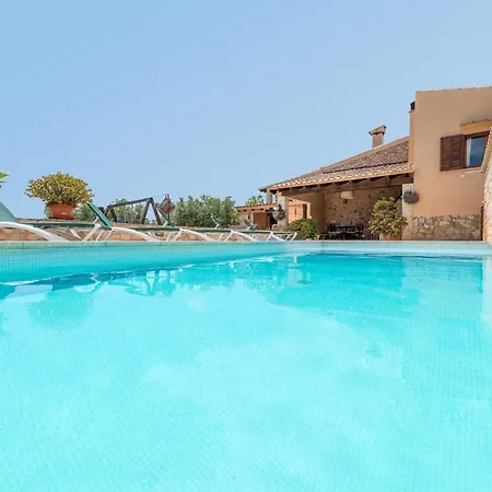 Mit Privatpool Fuer 6 Personen Ca 226 Qm In San Lorenzo De Cardessar, Mallorca Suedostkueste Von Mallorca *