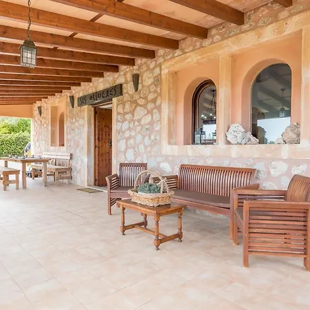 Mit Privatpool Fuer 6 Personen Ca 226 Qm In San Lorenzo De Cardessar, Mallorca Suedostkueste Von Mallorca Son Carrio (Llevant)